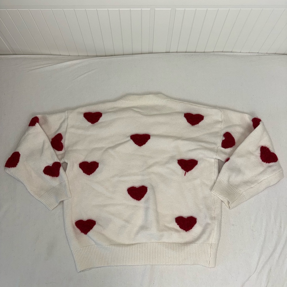 Cozy Heart Pattern Sweater - Picture 4 of 4